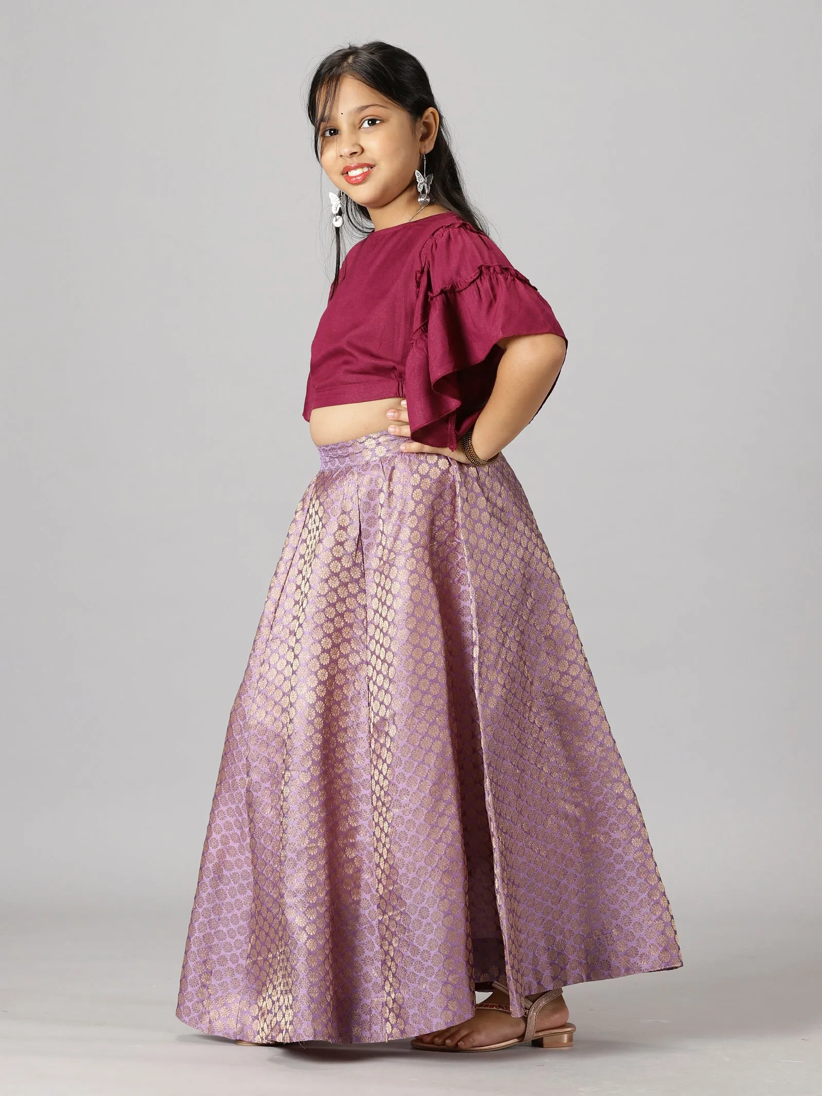 Girls Ethnic Half Sleeve Choli & Lehenga Set