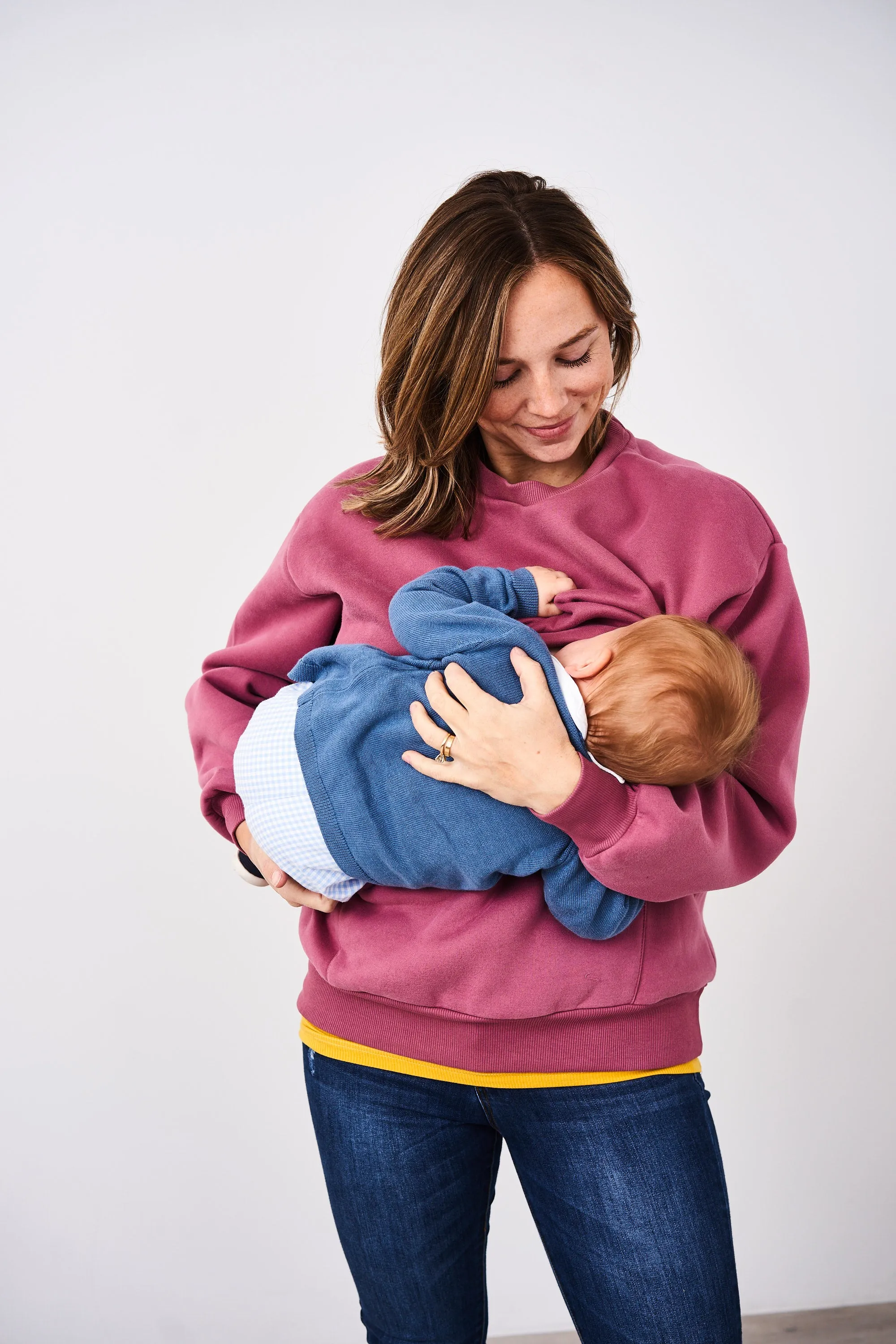 Latched Mama 635 Snuggle-Up Nursing Pullover
