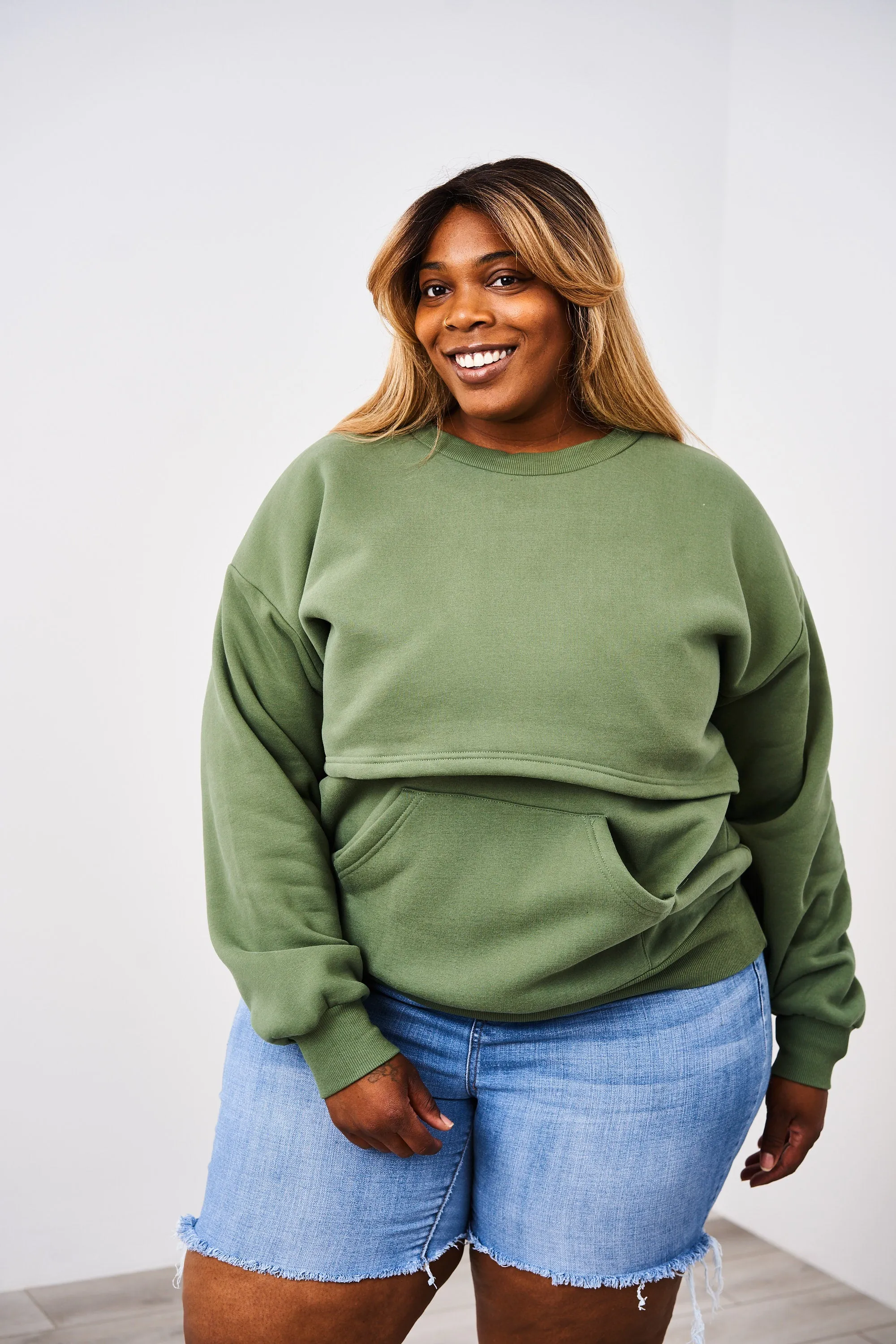 Latched Mama 635 Snuggle-Up Nursing Pullover