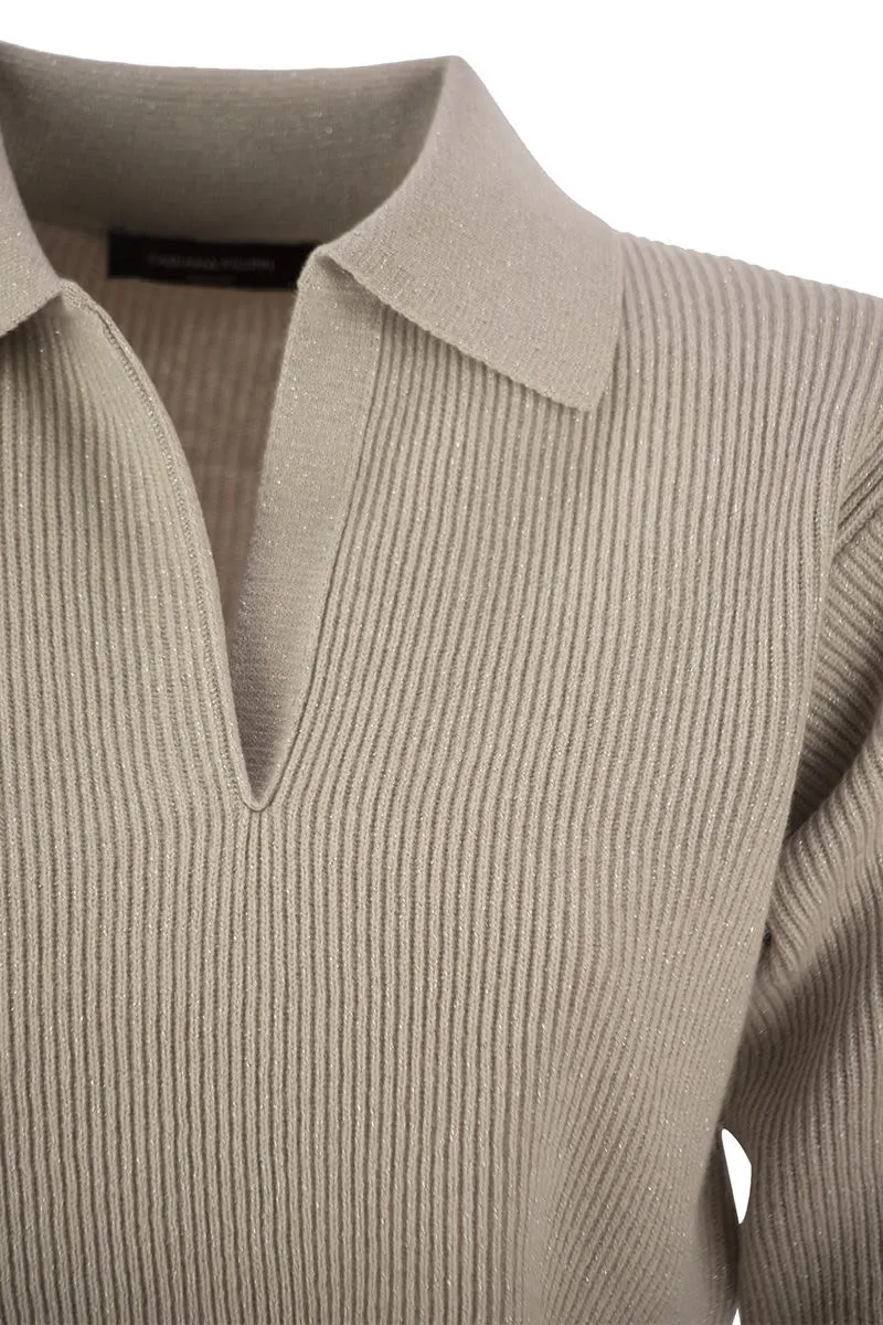 RIBBED KNIT WITH POLO NECK