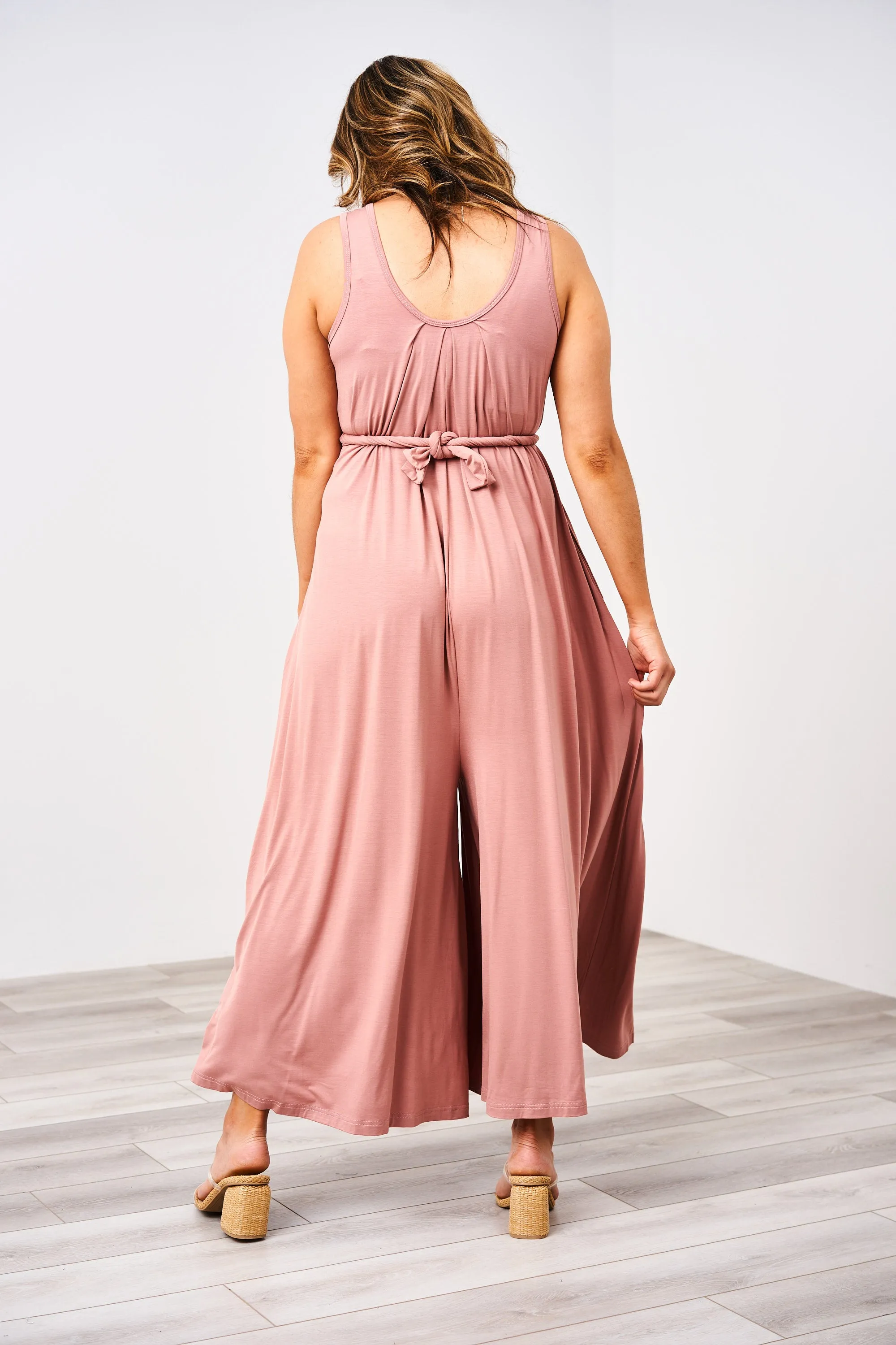 The Momper® Sleeveless Maxi Nursing Momper